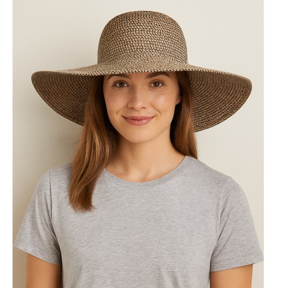Sunday afternoon, wide brimmed sun  hat - Picture 1 of 8
